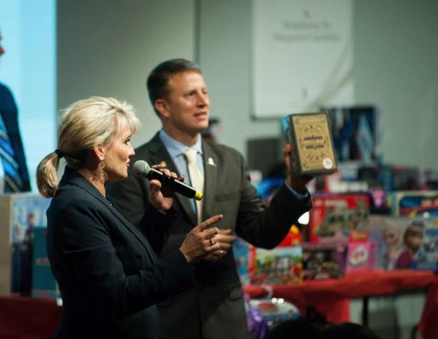 Benefit Auction Specialist
